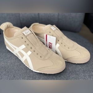 Onitsuka Tiger Mexico 66 slip-on size 10 NEW